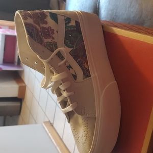 Vans sneakers